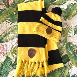 Harry Potter Hufflepuff scarf and beanie set